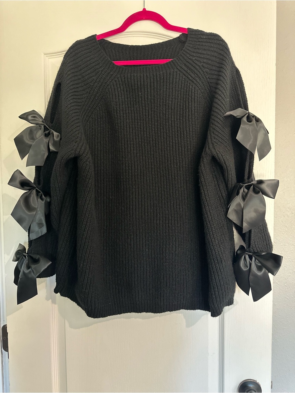 Black BowTie Sweater size 4X